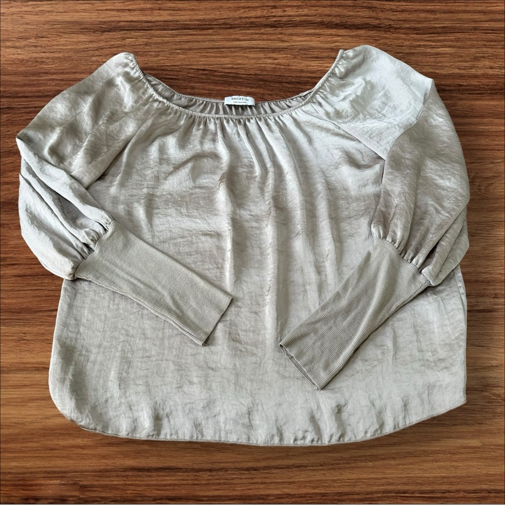 Bailey 44 Womens Long Puff Sleeve Size Large Top Champagne Cream - Picture 2 of 8